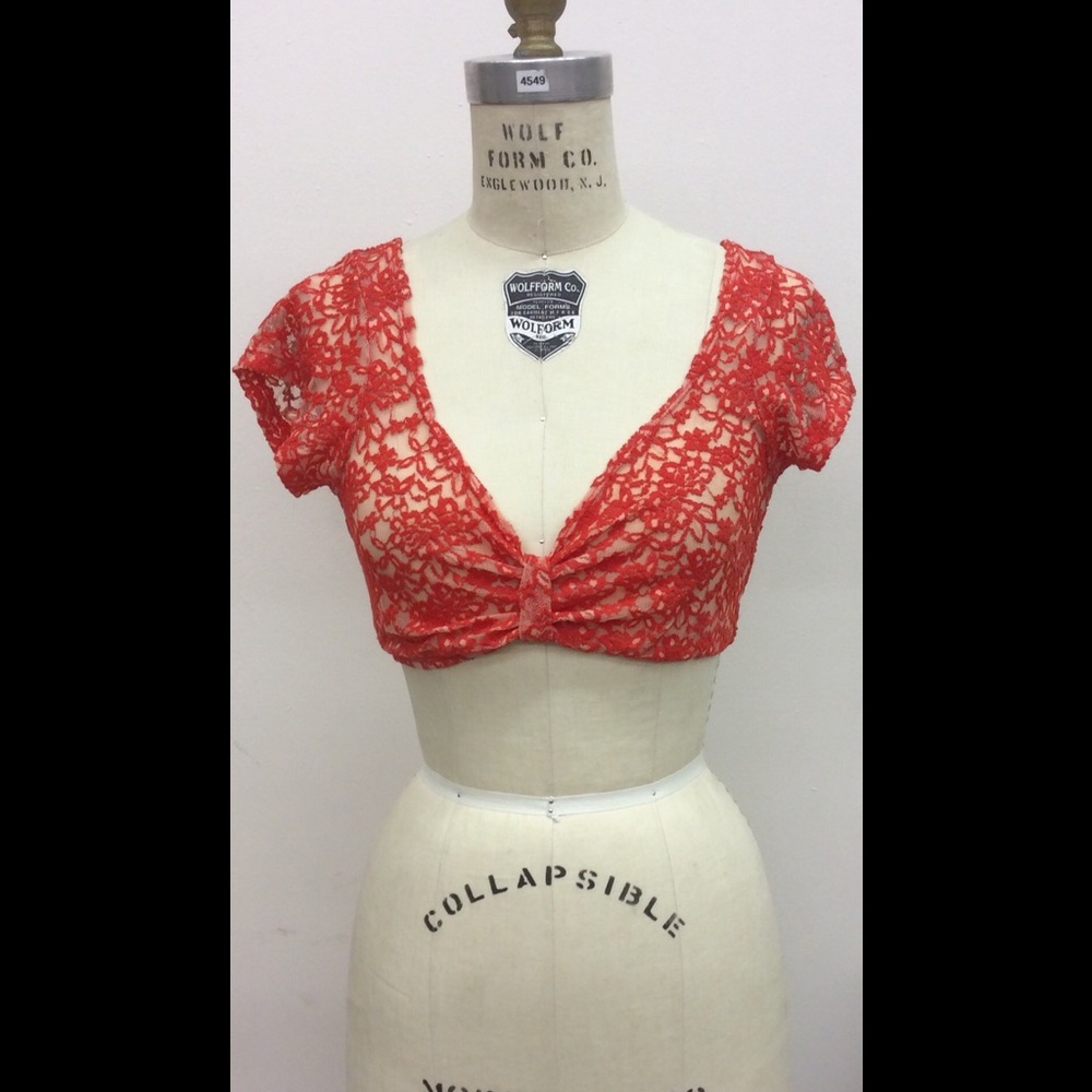 NWT Emma and Sam red lace crop top